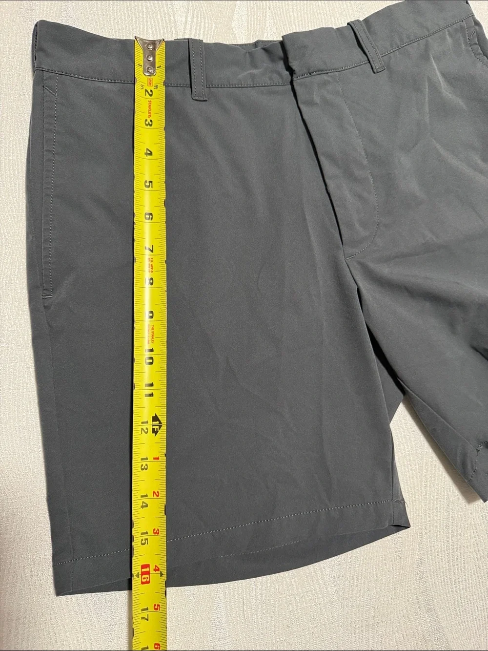 J.CREW Men's Gray Performance Shorts size 31 - Picture 3 of 12
